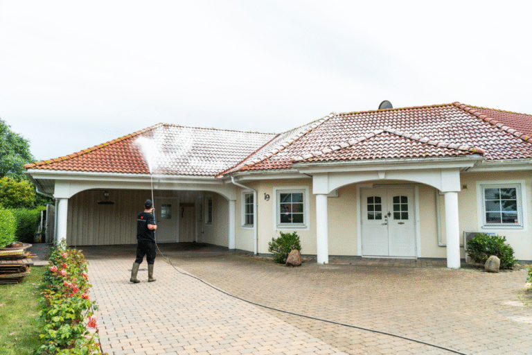 Taktvätt algbehandling